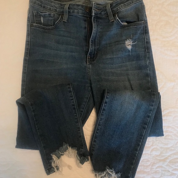 Just Black Shark Bite Jeans - Picture 4 of 7